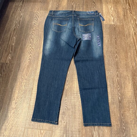 Bandolino Mandie Slim Embroidered Jeans – Size 16WS - Picture 4 of 16